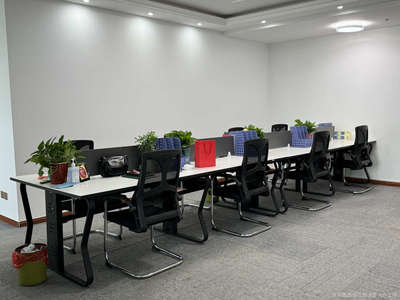 新疆融升信息咨询服务 助力企业与个人发展的专业桥梁